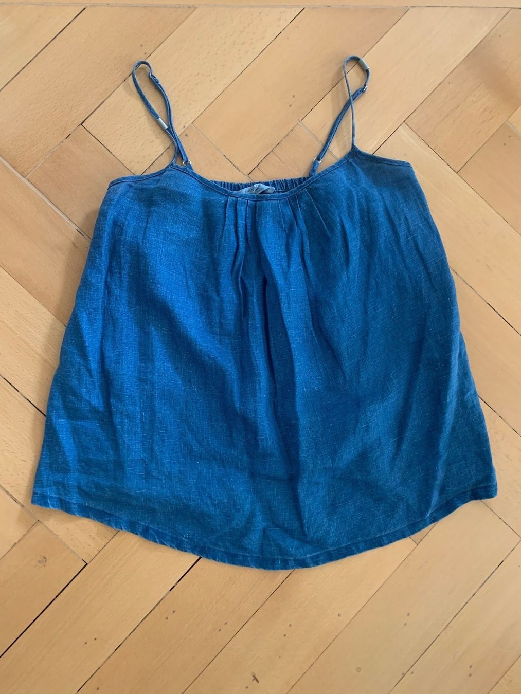 Mango Top: Top Lin Mango XS Bleu jeans – Usato da Küssnacht am Rigi venduto da FFKA