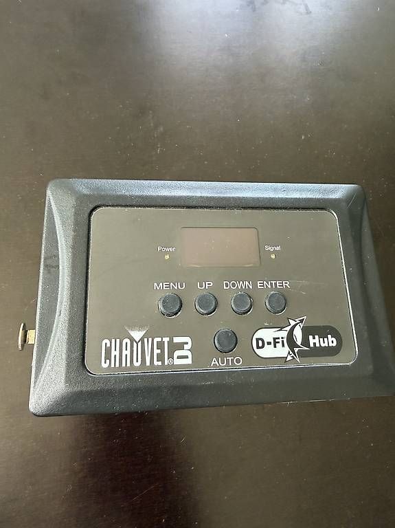 Lampade: chauvet dj d-fi hub – Usato da Wald ZH venduto da wal_snr5