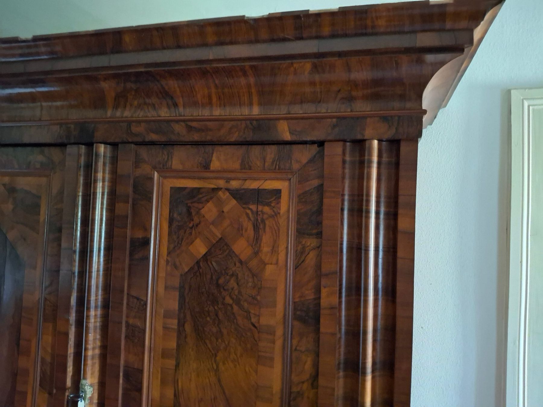 Armadi: Antiker Schrank – Usato da Bern venduto da smartie15 4