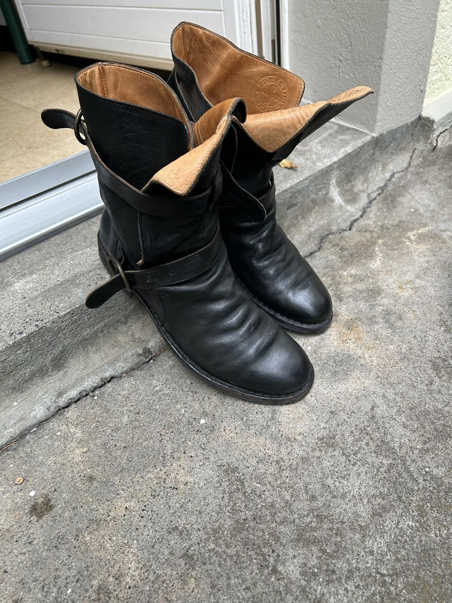Scarpe da donna: Lederschuhe Fiorentini + Baker made in italy – Usato da Zürich venduto da del_2dkl