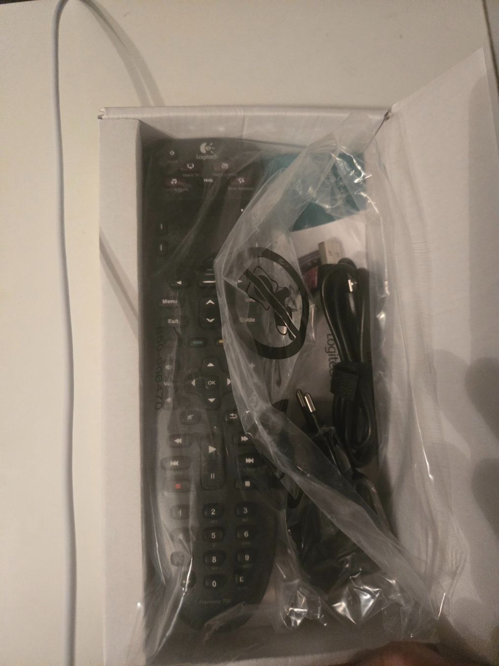 Logitech Fernbedienungen: Fernbedienung Logitech – Neu (gemäss Beschreibung) aus Riedt b. Erlen von 63ak 1