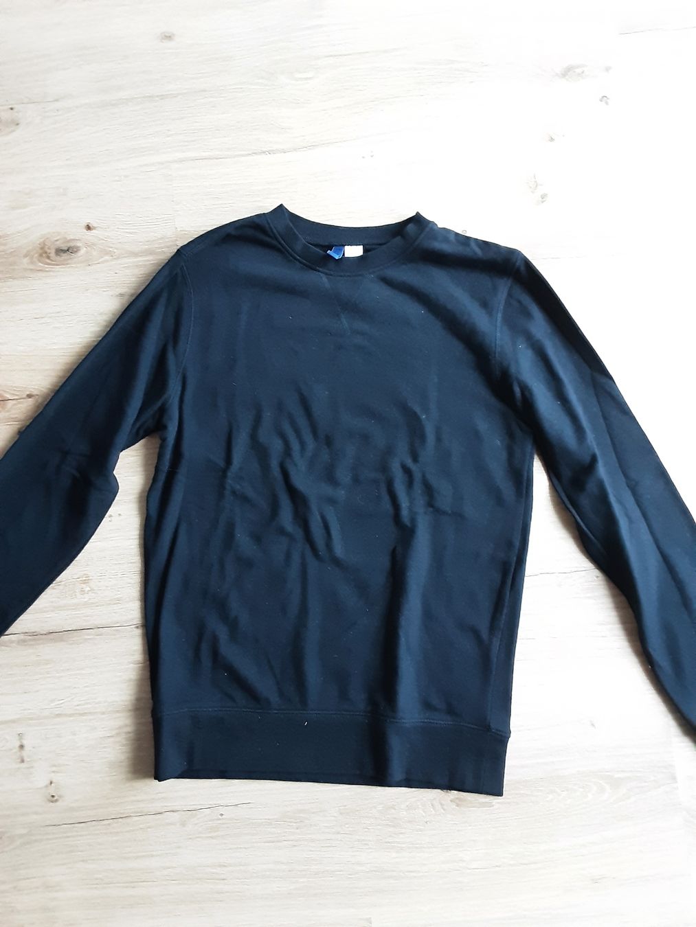 Lotti di vestiti: Kleiderpaket Gr. S – Usato da Altdorf UR venduto da Brandli 1