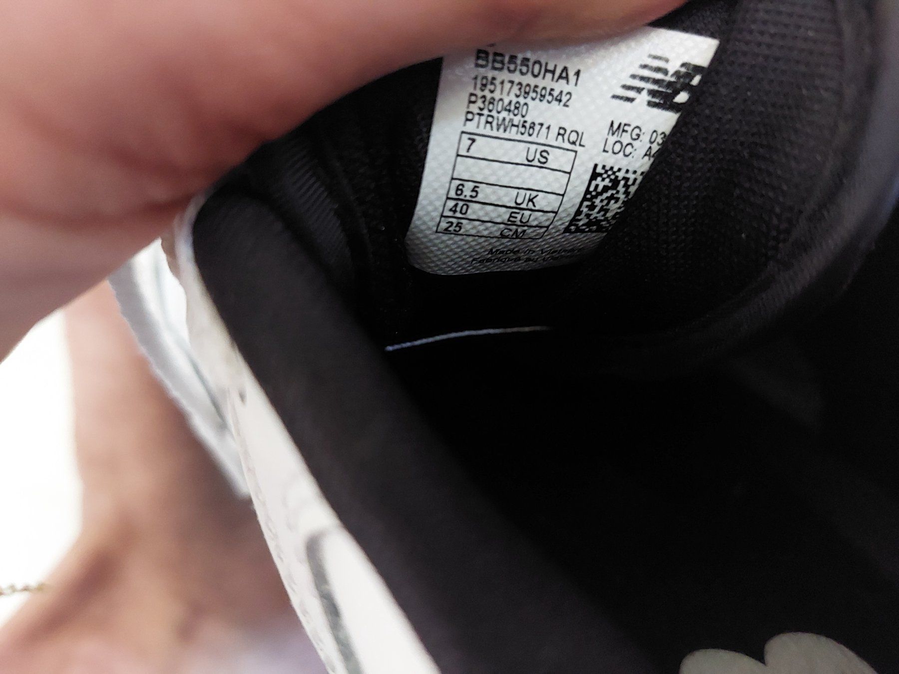New Balance Scarpe da donna: NEW BALANCE 550 gr40 /new – Nuovo (secondo la descrizione) da La Tour-de-Trême venduto da eco_pyt8 2