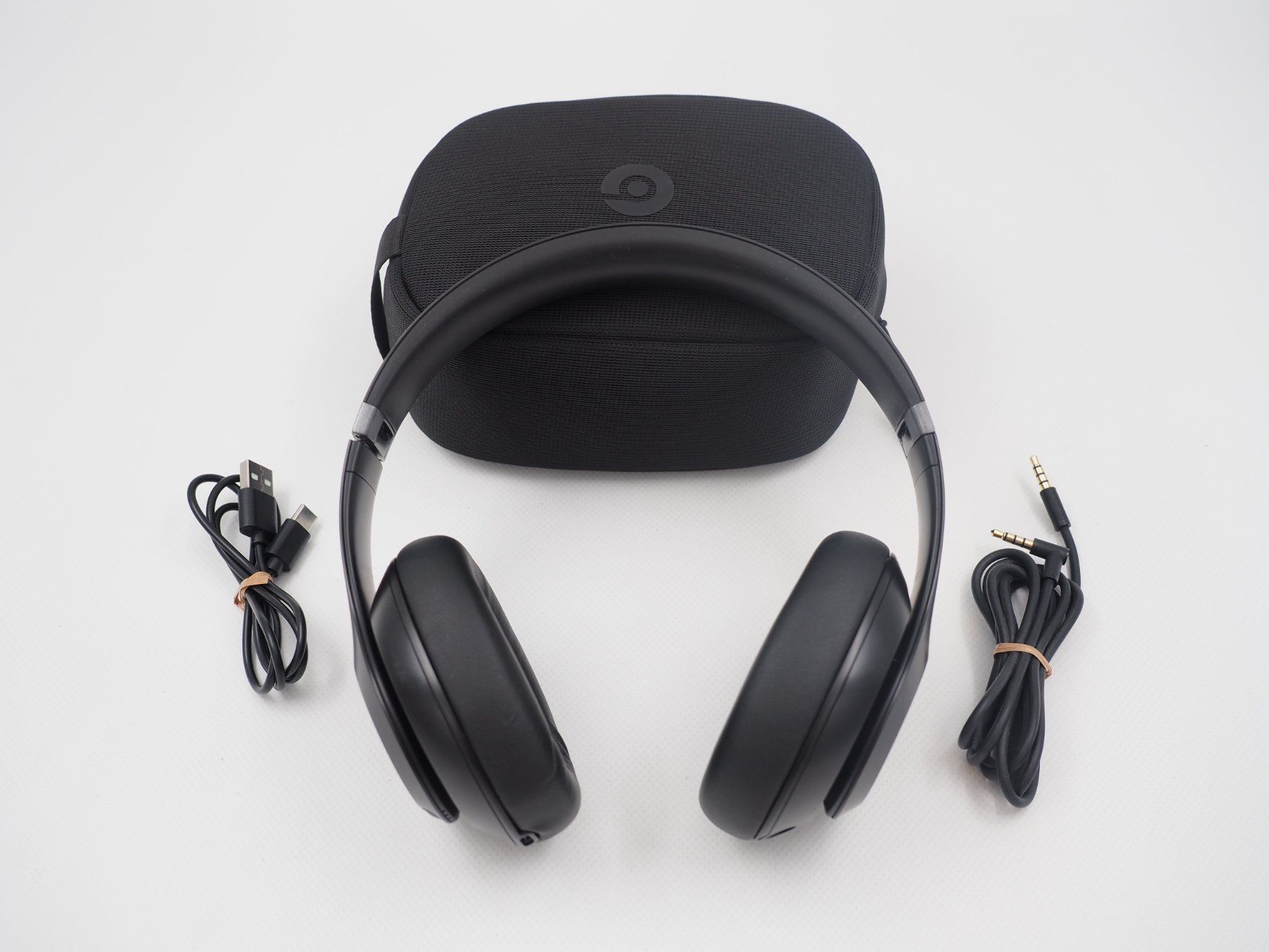Beats Cuffie: BEATS Studio Pro Kopfhörer (25112454) – Usato da Zürich venduto da fundsachenverkauf