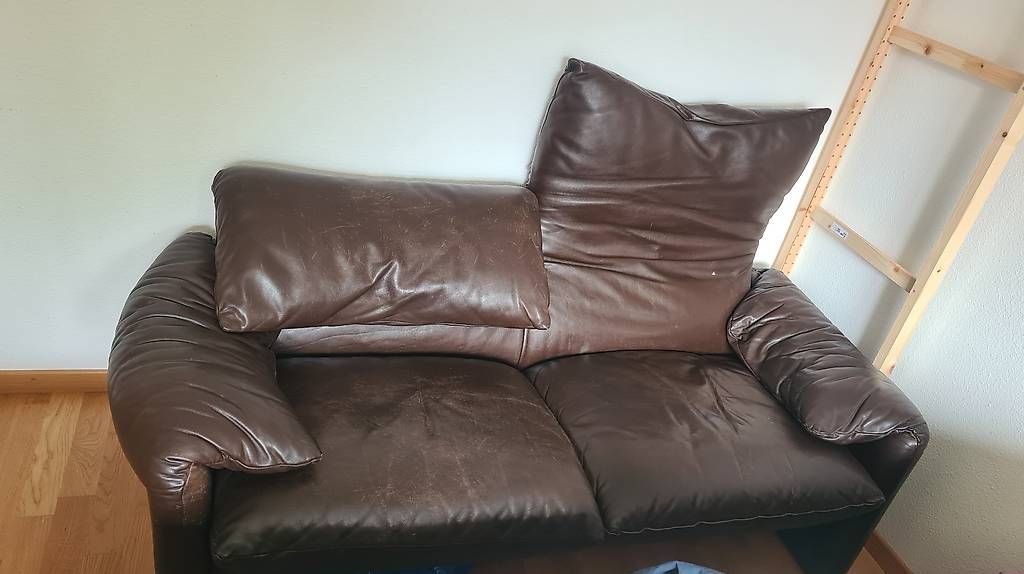 Cassina Divani: Cassina Maralunga  Leder Sofa! – Usato da Luzern venduto da minimalstyle