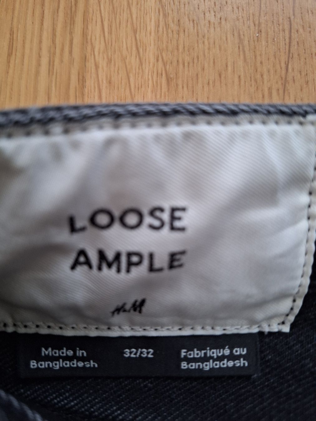 H&M Jeans: Loose fit Jeans h&m – Usato da Mumpf venduto da SwissDi 1