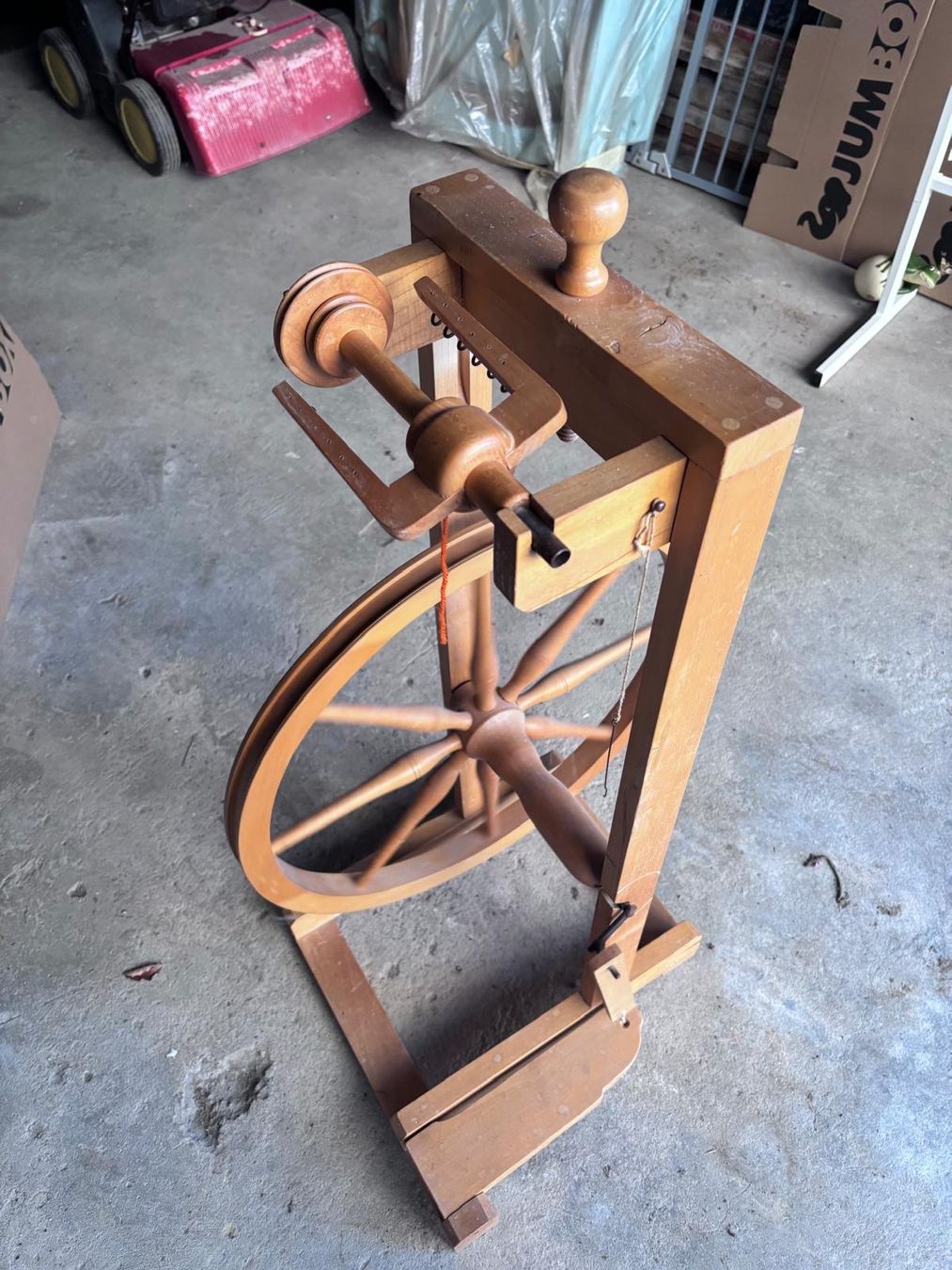 Ruote per filare: rouet en bois – Usato da Ste-Croix venduto da elisardo08