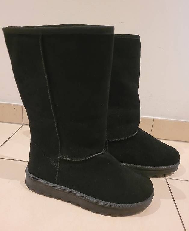 Scarpe da donna: Stivali NUOVISSIMI – Usato da Lugano venduto da Antonella68