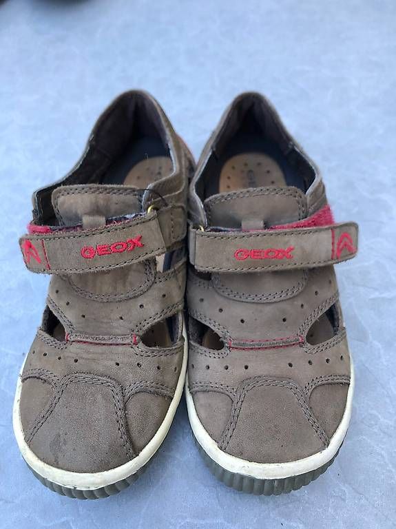 Scarpe per ragazzi: Sandalen Gr. 30 Geox – Usato da Männedorf venduto da JaLa.