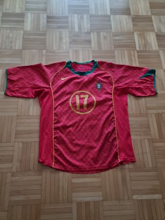 Cristiano Ronaldo / Portugal / Euro 2004 Heimtrikot
