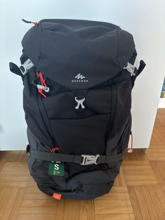 Quechua Rucksack PAP20 Grösse S guter Zustand