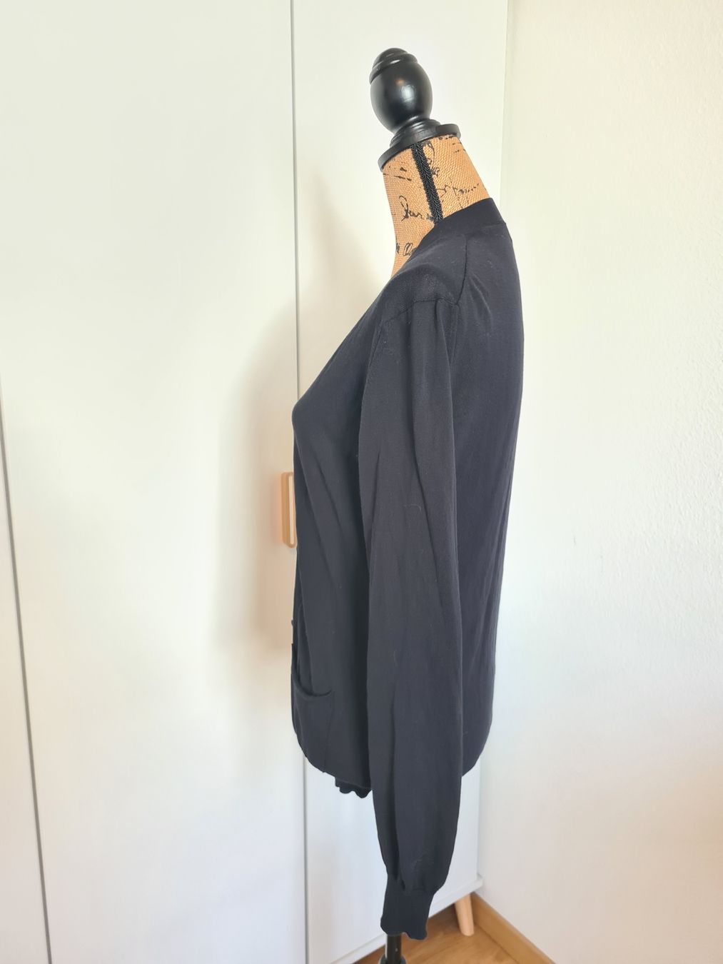 Falconeri Giacche: Schwarze Strickjacke Falconeri Gr. S Kaschmir Seide – Usato da KRIENS venduto da Franzy_Blond10 1