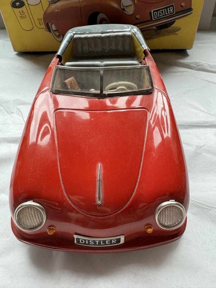 Distler Giocattoli: Distler Porsche mit Box und Lenkkabel – Usato da Binningen venduto da kal_5nsj 2