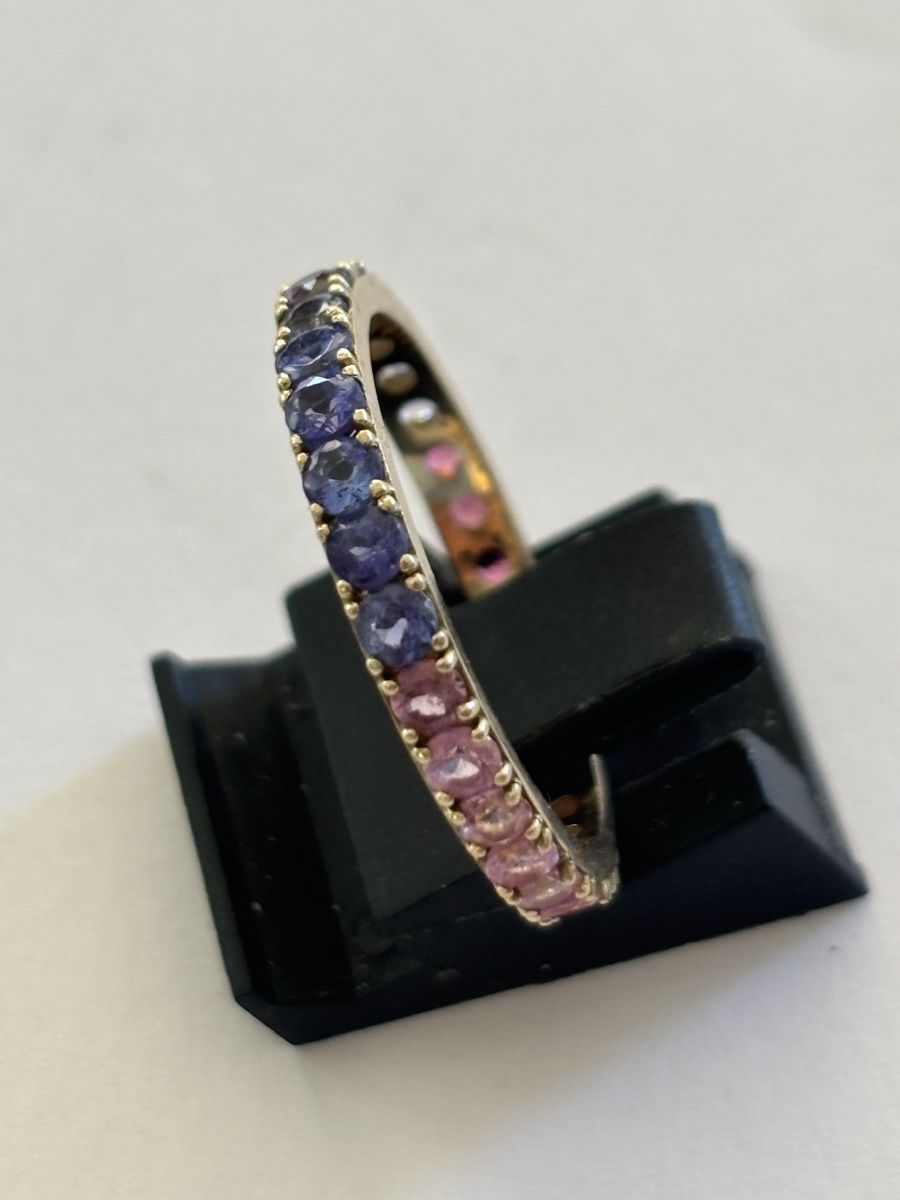 Anelli: Ring 8 Karat Gelbgold Saphir – Usato da Langnau am Albis venduto da flusspflege