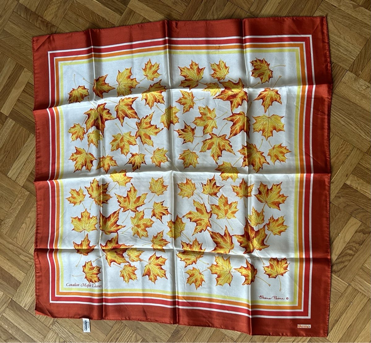 Foulards, Tücher & Schals: Foulard – Gebraucht aus Vufflens-la-Ville von newlifegva