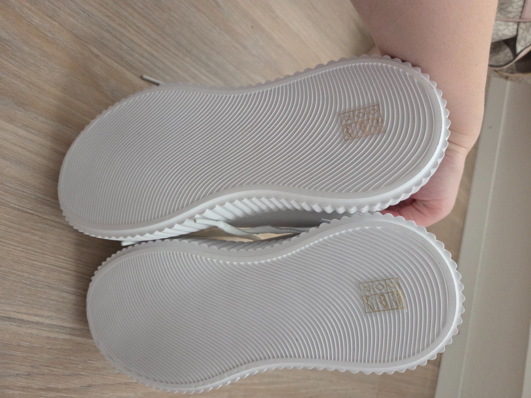 Karl Lagerfeld Scarpe da donna: Karl lagerfeld sneaker 38 – Nuovo e nell'imballaggio originale da Neuhausen venduto da Nathi6913 3