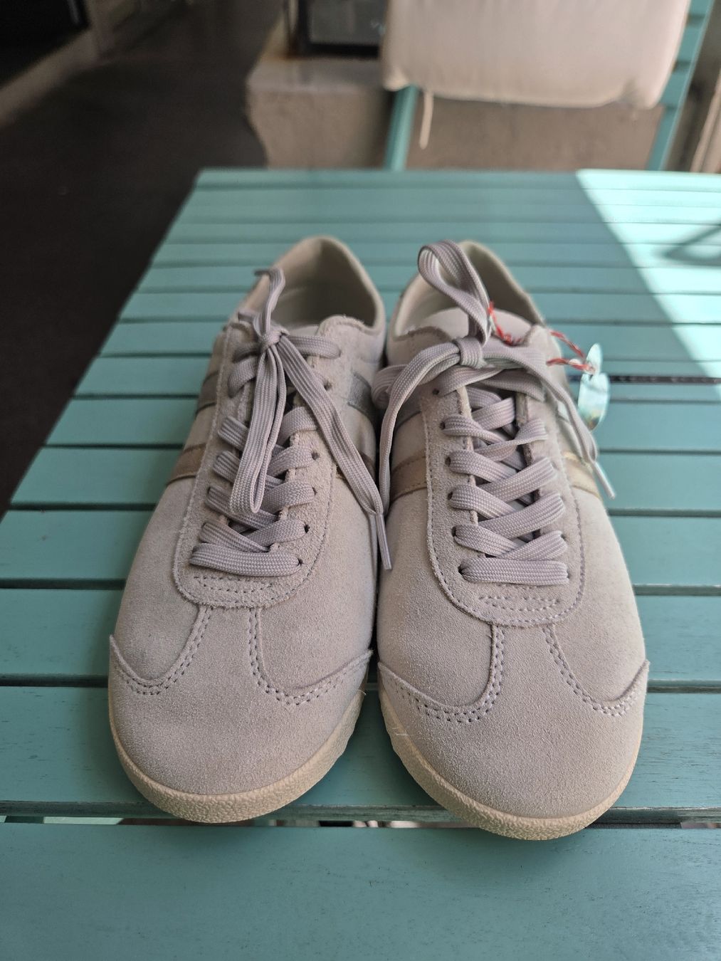 Chaussures femmes: ❗SALE ❗Gola Leder Sneaker Gr. 38 Beige – D'occasion à Bern par -Aniko- 2