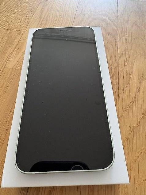 Portables:  iPhone12 mini Green  – D'occasion à Zürich par Sonnenblume_65 4