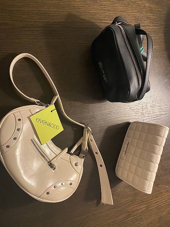 Borse da donna: Handtaschen  – Usato da Flueh venduto da AF74 1