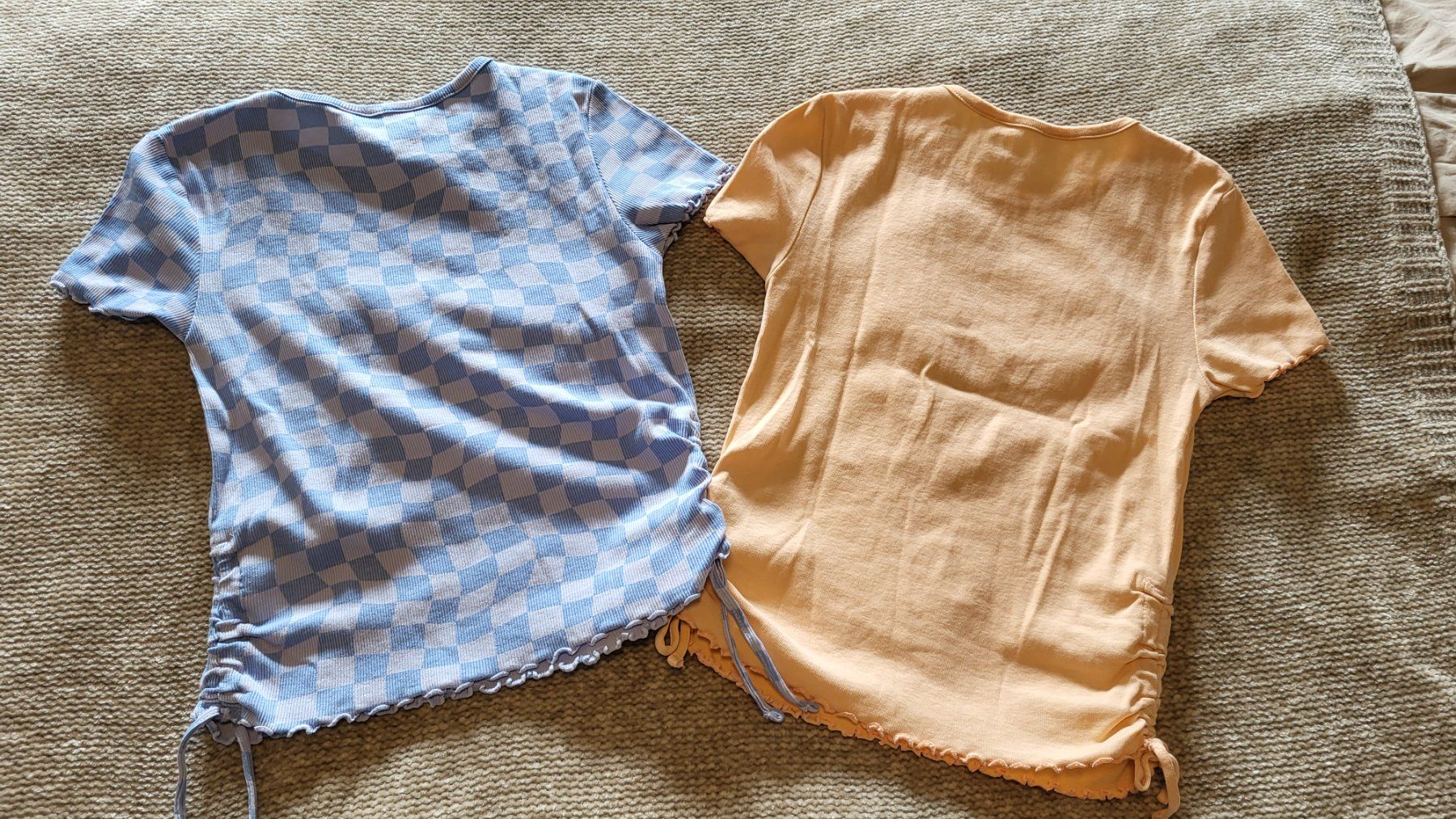 H&M Camicette, T-shirt & Top: Mädchen Shirts 2 Stück Gr. 134/140 – Usato da Winterthur venduto da cbe_5ph7 1