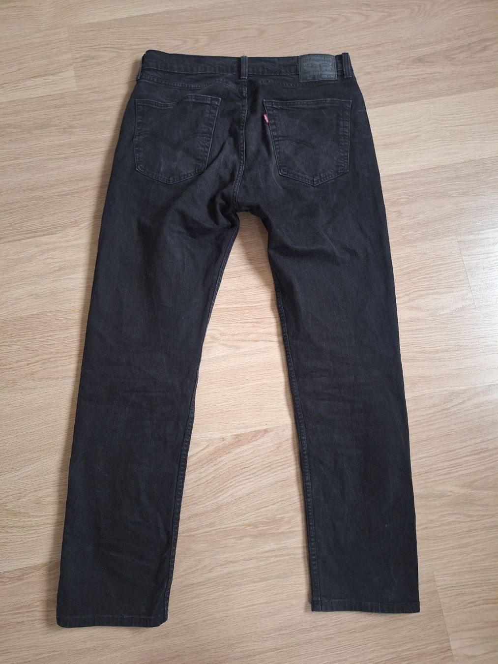 Levi's Jeans: Levi's 505 36x34 black jeans – Usato da Yens venduto da rob_nsw7 1