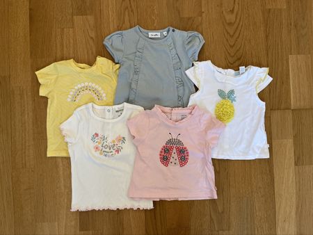 Lots de 5 tshirts enfant taille 68 neufs
