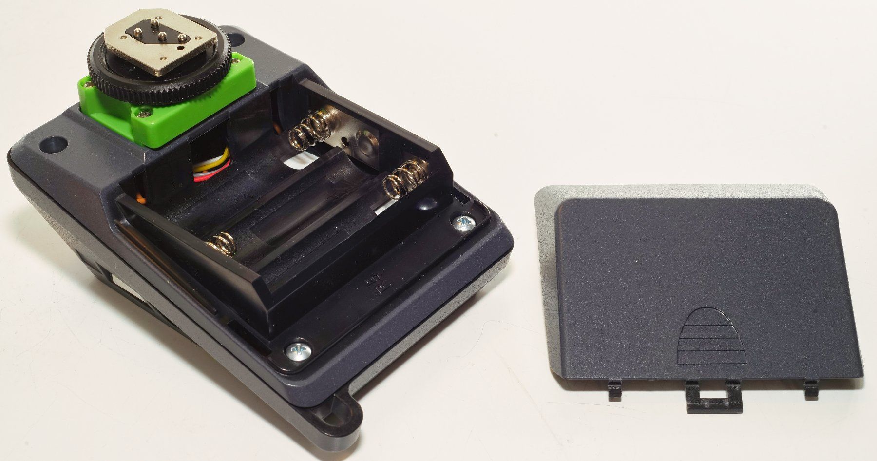 Nikon Telecomandi: PRIOLITE Hot Sync Remote HS-Nikon, PRIOLITE Flash Control – Usato da Spiez venduto da Dankheigisch 5