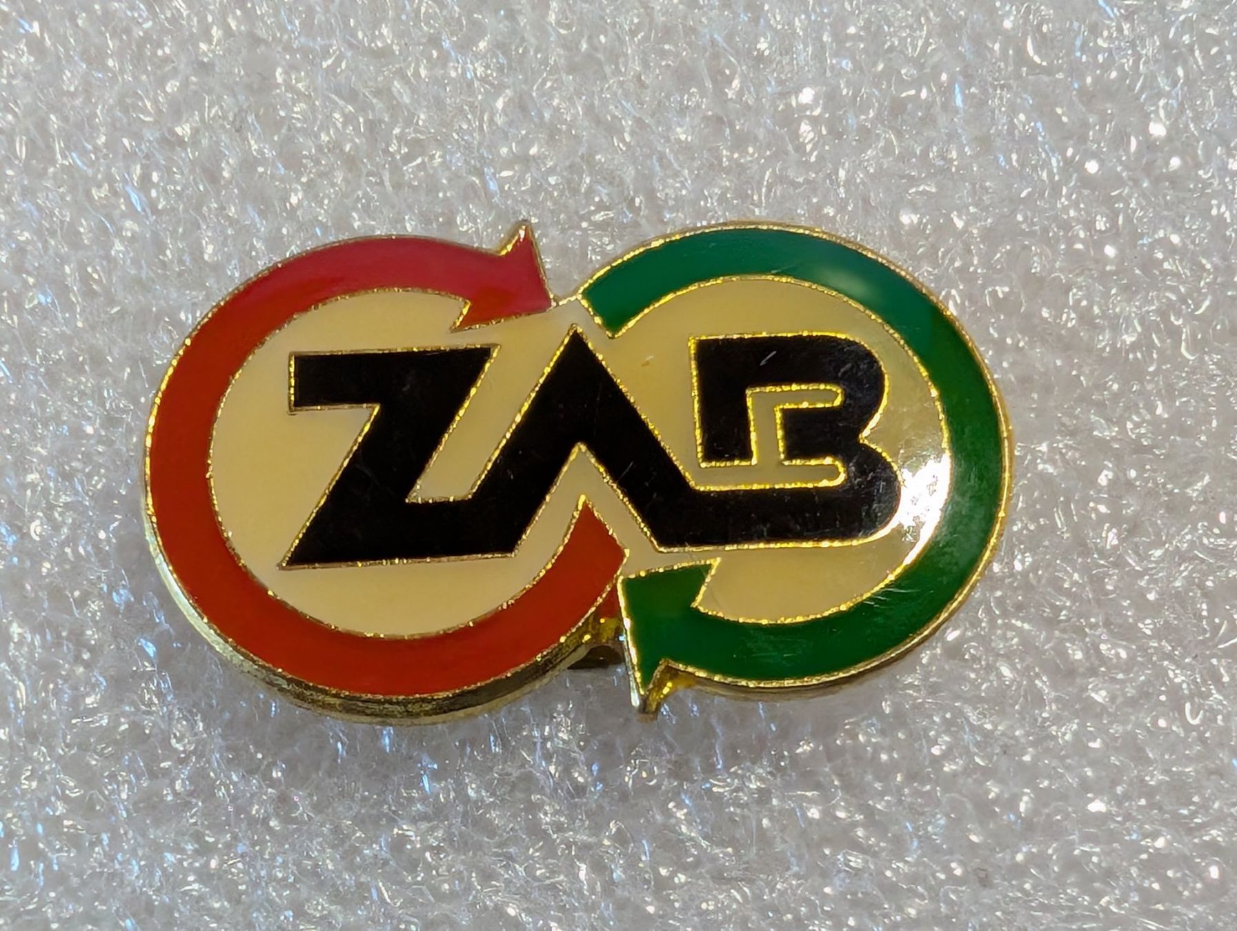 Placchette & Badge: Ansteckpin 266: ZAB – Usato da Oppligen venduto da Pin-Fall-Shop
