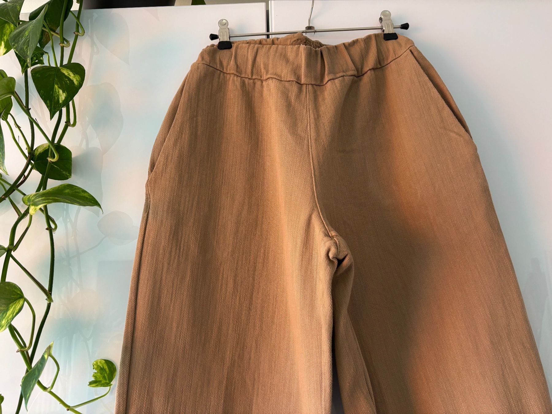 Pantaloni: LABO:ART  beige-braune Hose – Usato da Zürich venduto da missmodernage 1