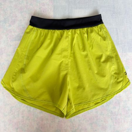 Reebok LUX - Sports shorts - neon yellow Gr.S