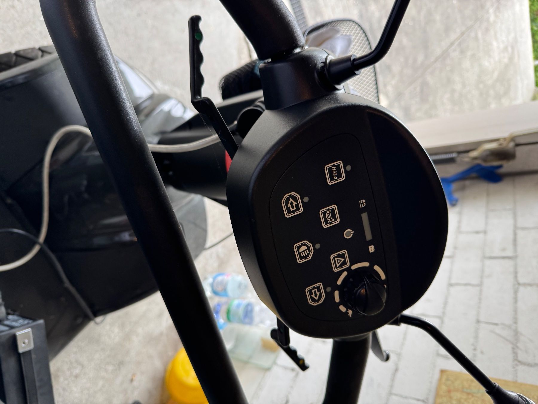 Veicoli elettrici: Elektromobil – Usato da Pratteln venduto da Sagittariuss 1