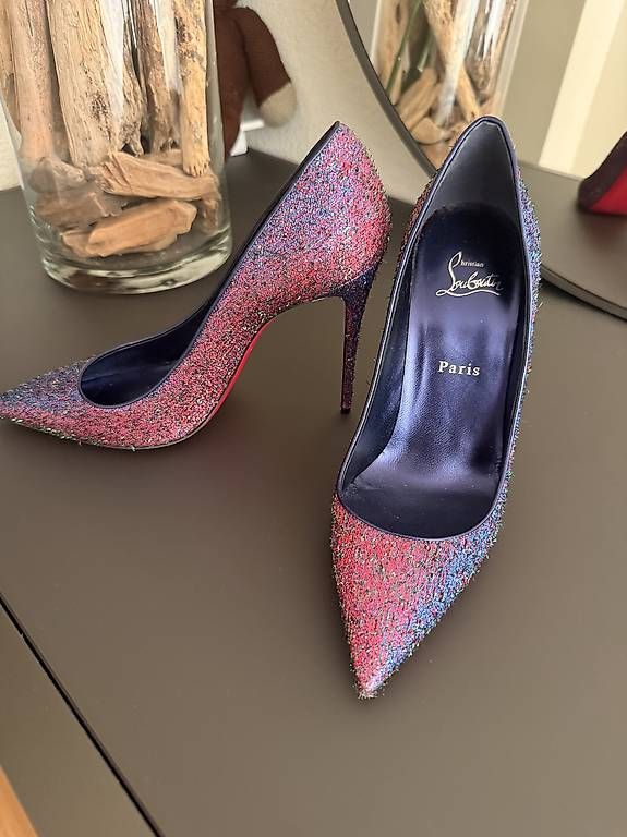 Damenschuhe: Louboutin Kate Gr. 39 – Gebraucht aus Schindellegi von wae_fhj7
