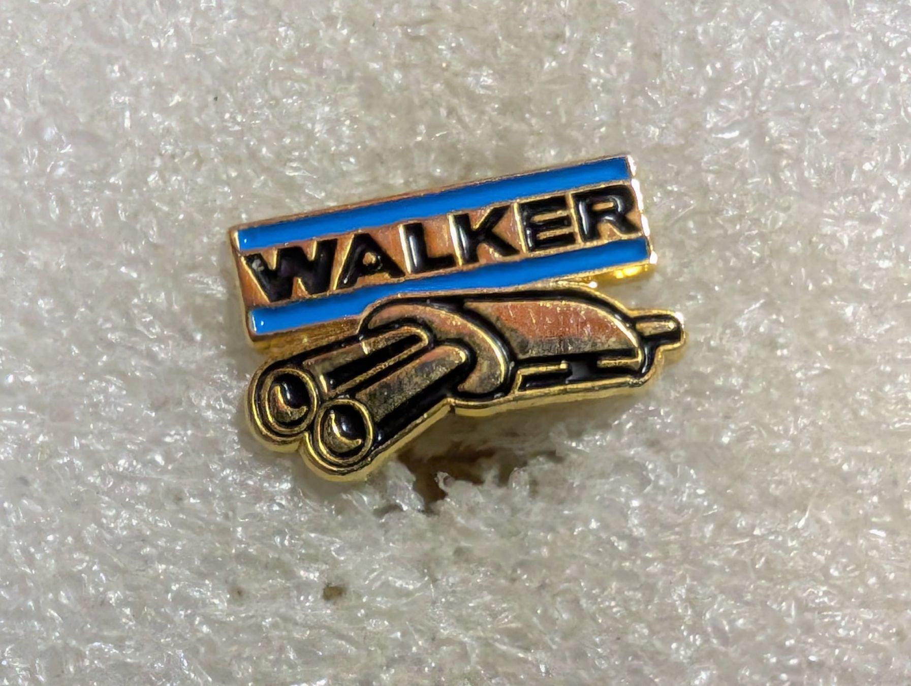 Plaquettes & Badges: Ansteckpin 243: Walker – D'occasion à Oppligen par Pin-Fall-Shop