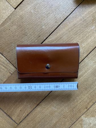Stilvolles Portemonnaie aus Leder - Handgemacht