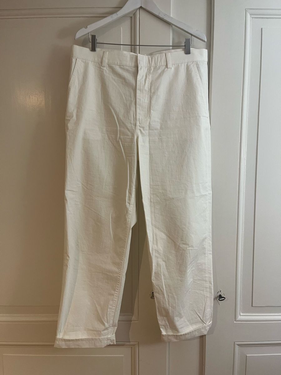 Cos Pantaloni: COS Hose, weiss, Gr. 44 – Nuovo (secondo la descrizione) da Bern venduto da urt_ph6r