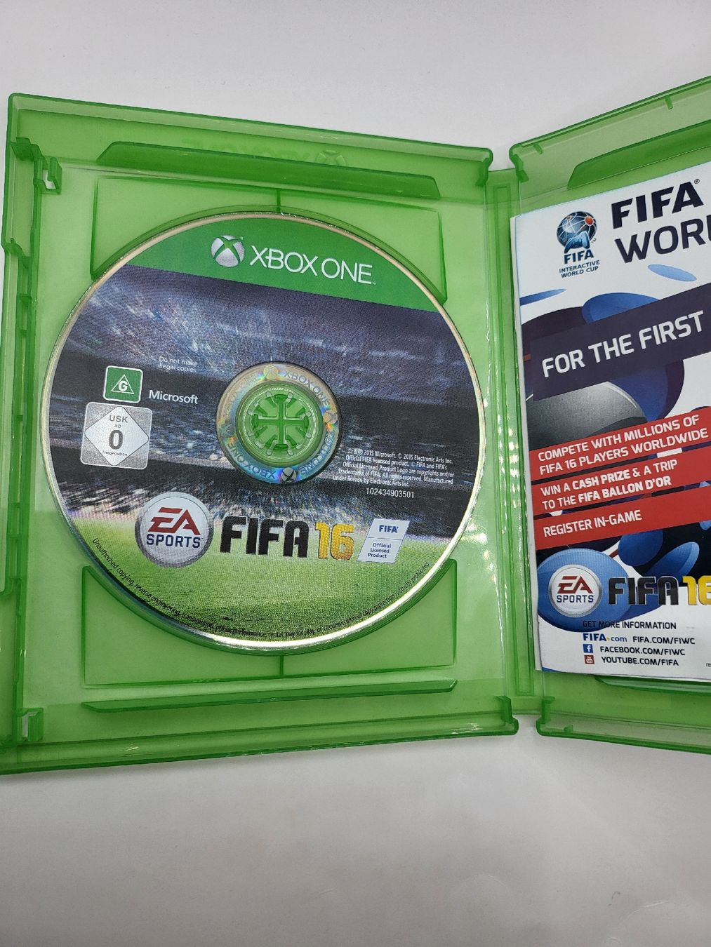 Giochi: FIFA 16 jeu de foot Xbox one – Usato da Lausanne venduto da CashngoLausanne 1