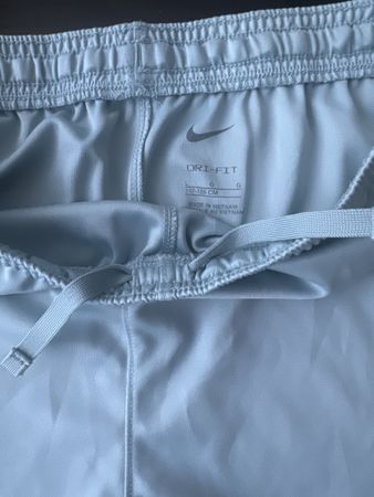 Short Nike