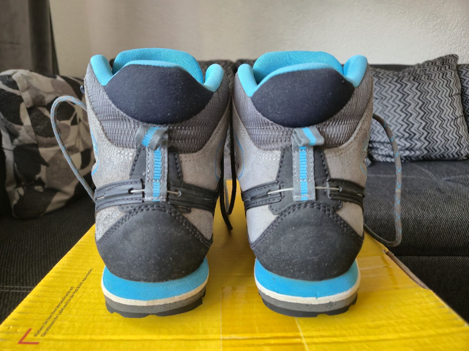 Meindl Herrenschuhe: Wanderschuhe von Meindl in der Grösse 43 – Gebraucht aus Wittenbach von tsc_5tyv 1