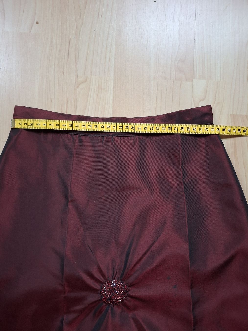 Vestiti: Bordeaux-rotes Abendkleid, 3-teilig – Usato da Zürich venduto da wildflower26 8