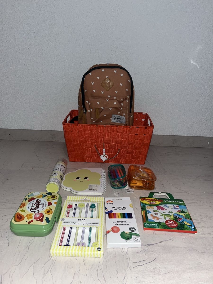Borse & Zaini: Schulstart-Set: Rucksack, Stifte & mehr! – Nuovo e nell'imballaggio originale da Eschlikon TG venduto da murati123 2