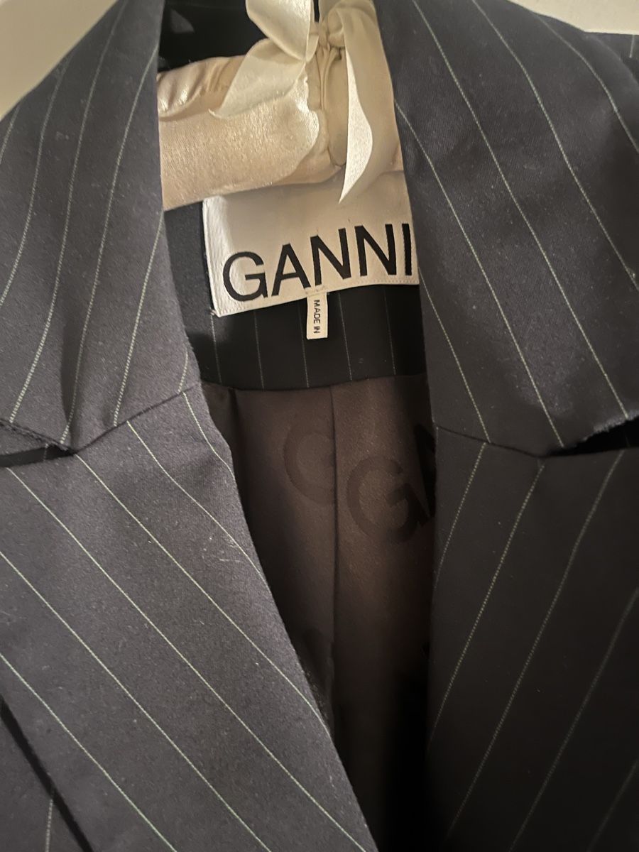 Jacken: Blazer – Gebraucht aus Bäch SZ von cmo_6ks5 1