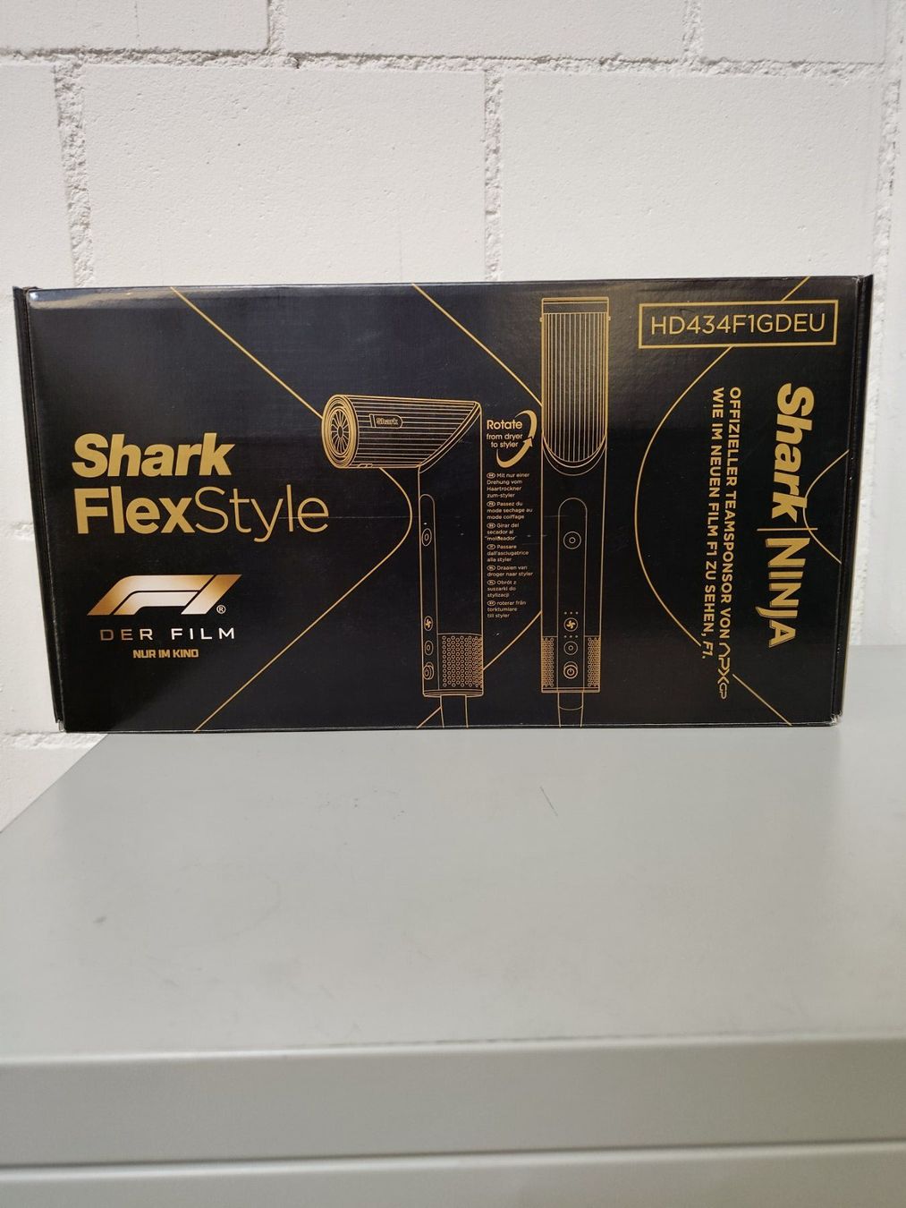Asciugacapelli: Shark - FlexStyle 4-in-1 Haarstyler & Trocknungssystem – Nuovo e nell'imballaggio originale da Dällikon venduto da Retouren_Resale