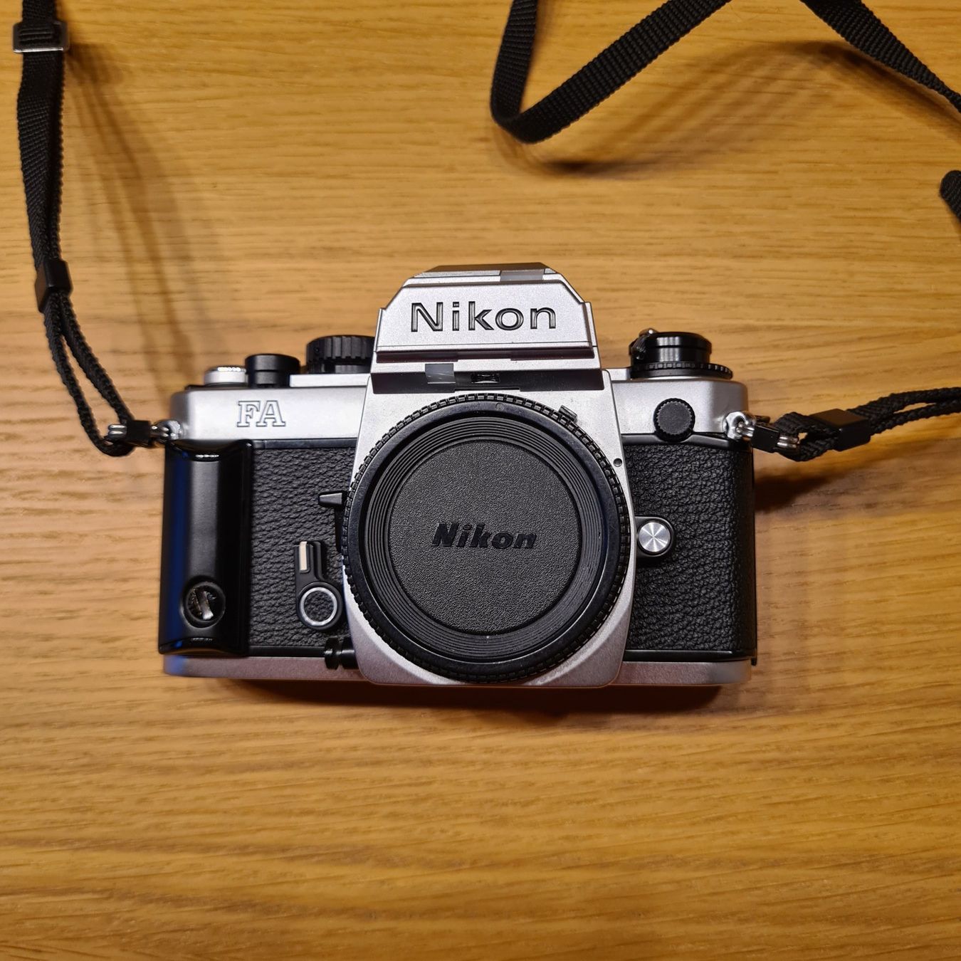 Nikon Fotocamera: Nikon FA Body in Chrom – Usato da Weinfelden venduto da jri_58lq 1