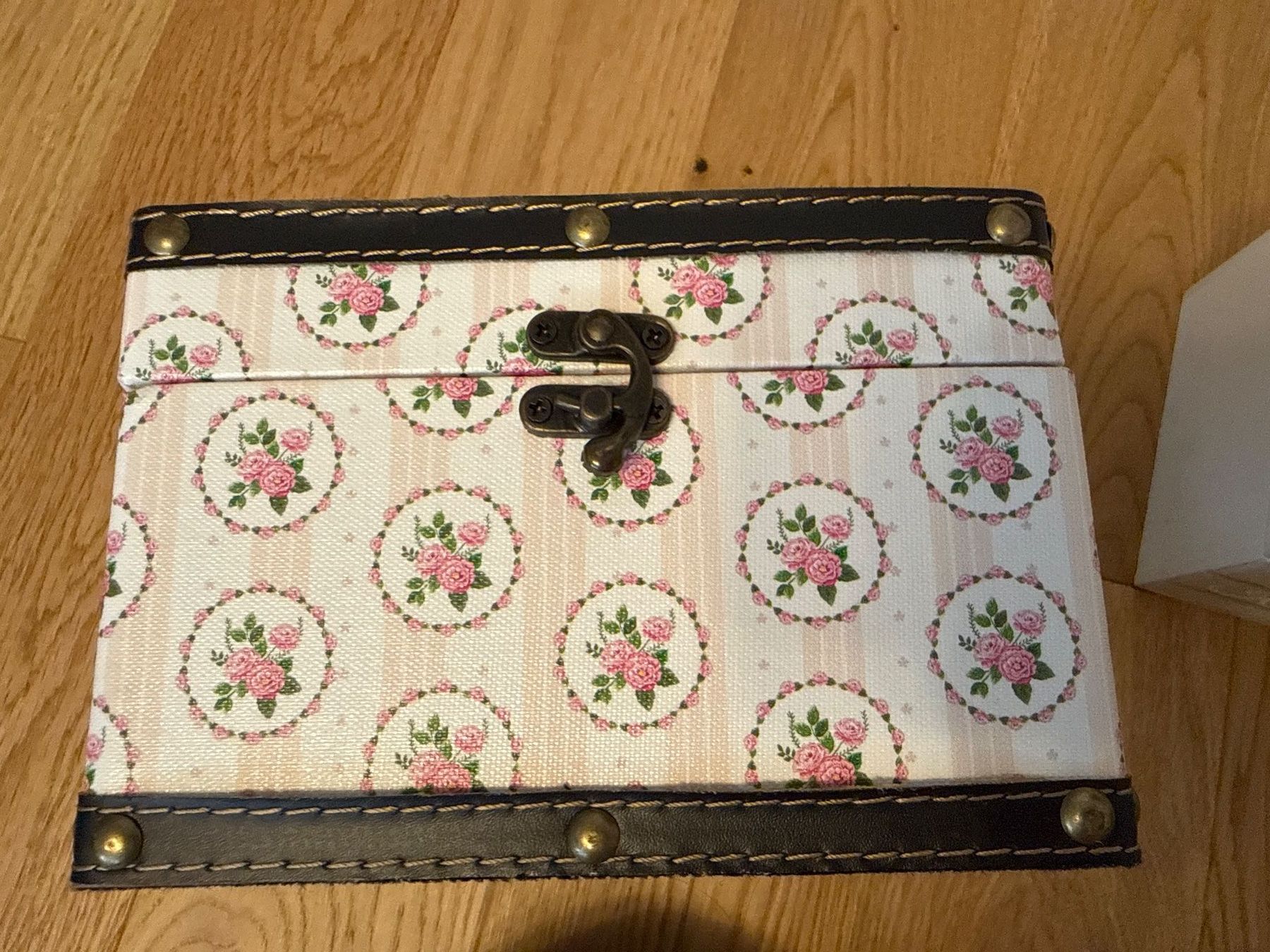Transportkisten: 2x Shabby Chic Kästchen – Gebraucht aus Schönenwerd von d.chiara 4