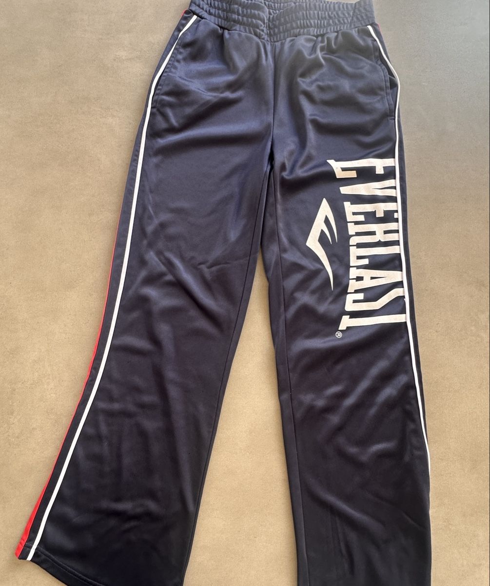 Everlast Hosen: Everlast Jogginghose – Gebraucht aus Zollbrück von ana_aeb