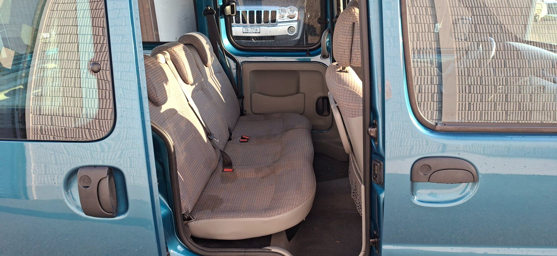 Renault Autos: Renault Kangoo – Gebraucht aus Altnau von Nhj 7