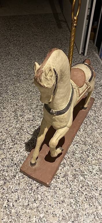 Sculture & Statue: Karusellpferd aus Ton/Keramik – Usato da Basel venduto da AS_4050 2