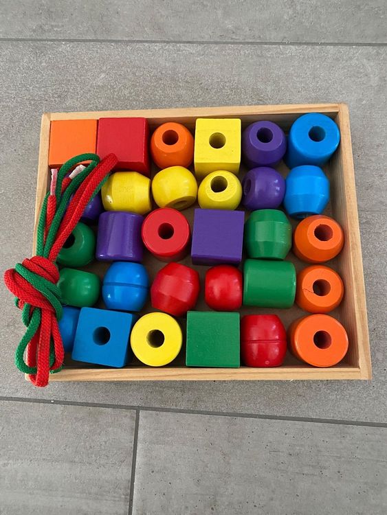 Melissa & Doug wood toy threading beads 3+ Kaufen auf Ricardo