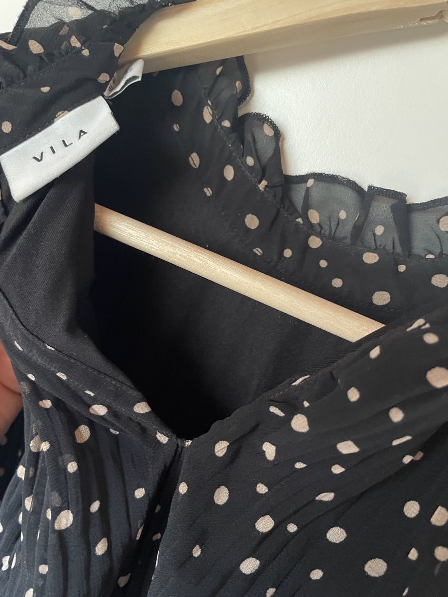 Vila Kleider: Vila Kleid, schwarz, mit Pünktchen, Grösse 40 – Gebraucht aus Buchs SG von Buxerli_ 6