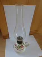 Petroleumlampe mit Blumendekor & Henkel
